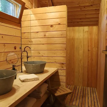 Parc Animalier De Sainte-croix *