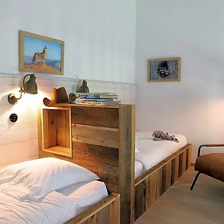 Hotel Parc Animalier De Sainte-croix *
