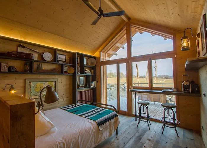 Parc Animalier De Sainte-croix Отель